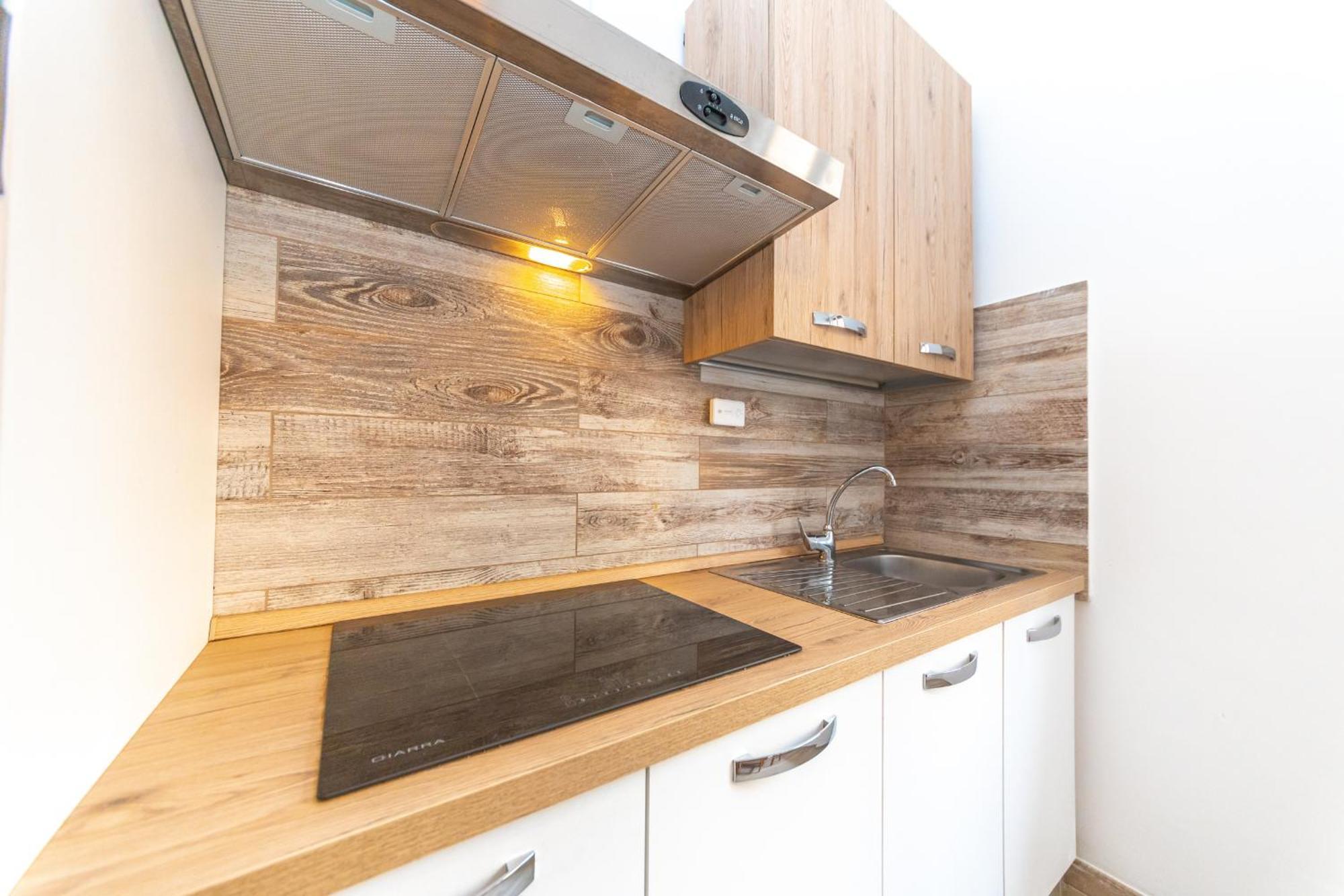 Cityfront Apartment