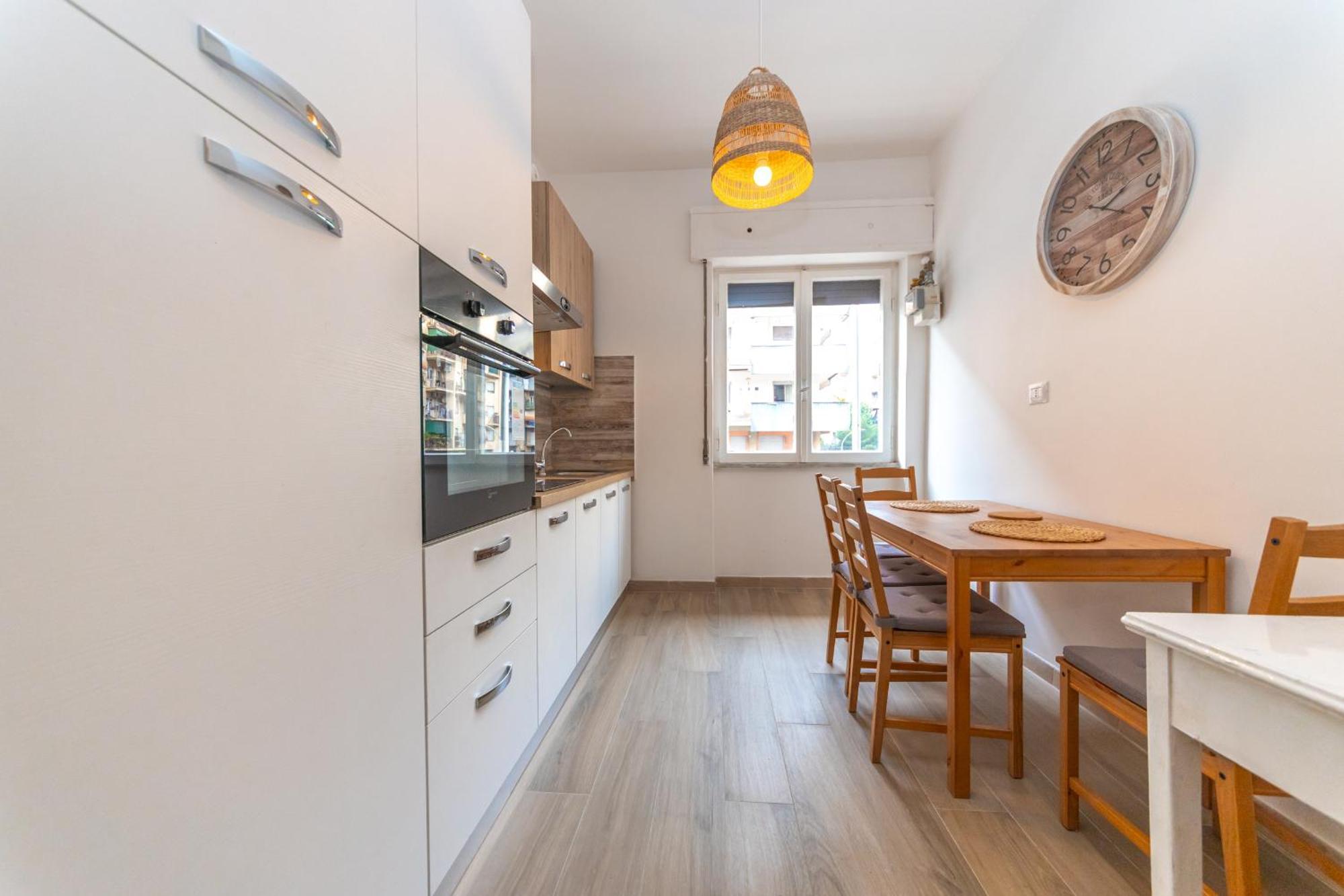 Cityfront Apartment *